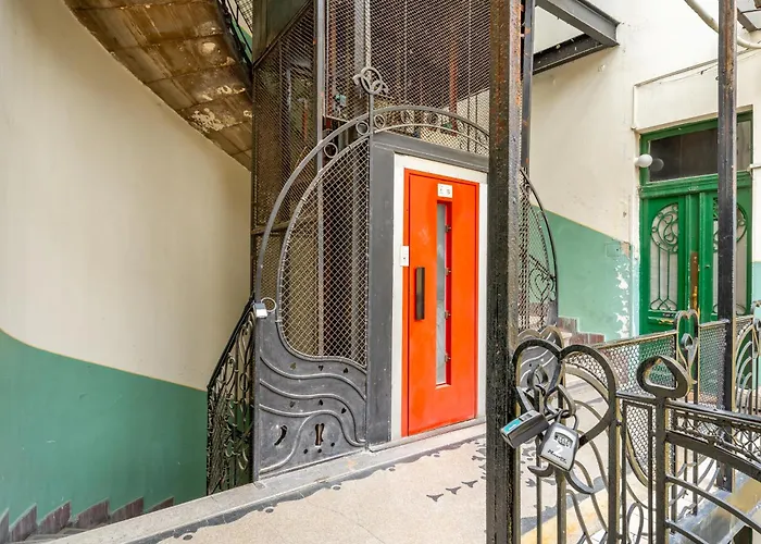 Apartment Synagogue 2 Bedroom S162 Budapest