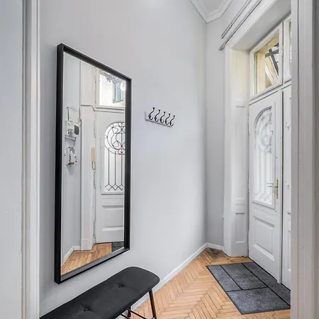 Synagogue 2 Bedroom S162 בודפשט