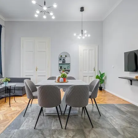 דירה Synagogue 2 Bedroom S162 *