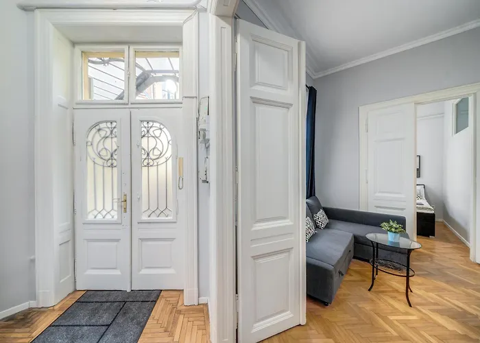 Synagogue 2 Bedroom S162 Apartamento *
